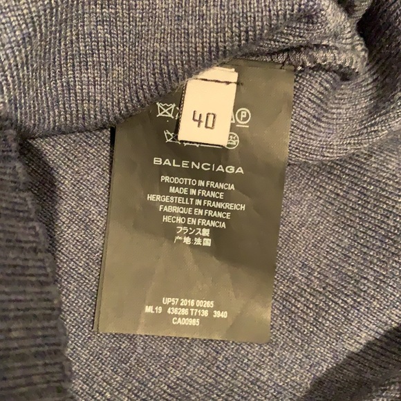 Beautiful navy sweater with balloon sleeves - Picture 6 of 6